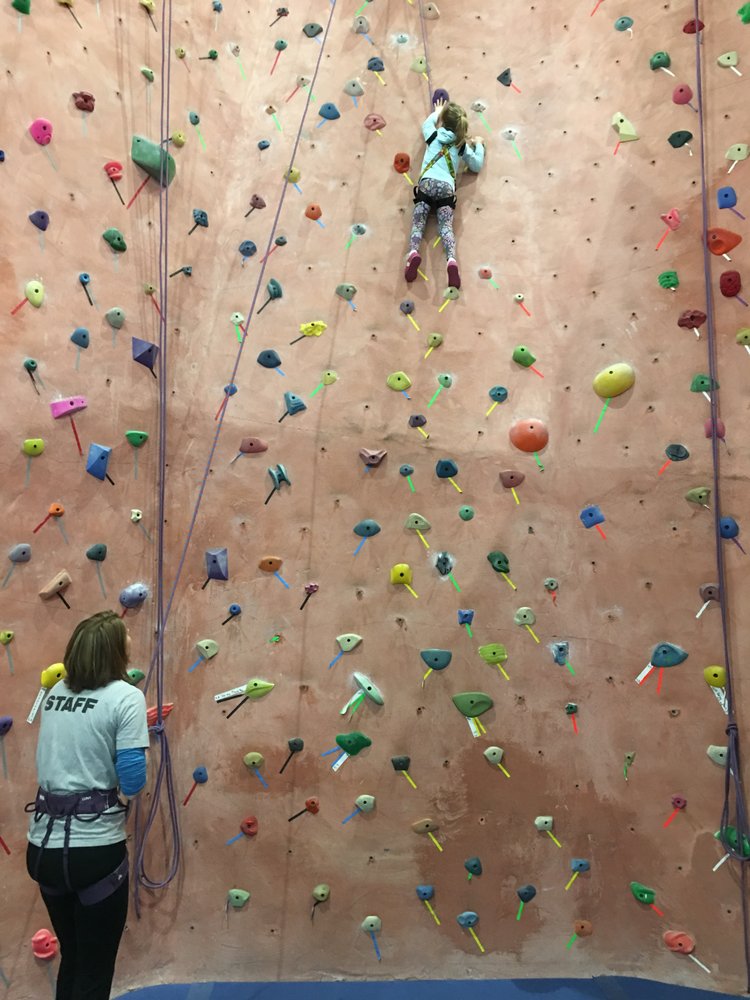 The Delaware Rock Gym, Bear Roadtrippers