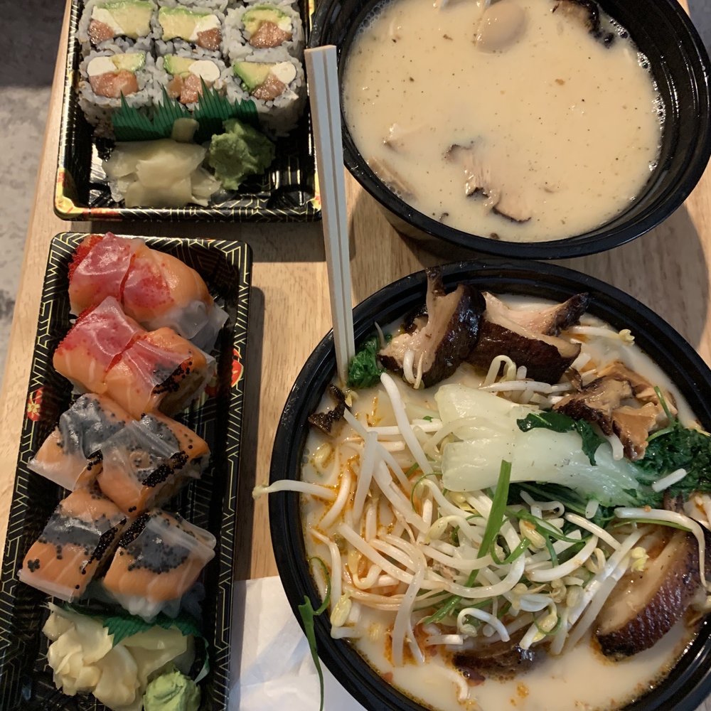 Fo Bistro - Philadelphia roll, regular miso pork ramen, paradise roll, spicy miso pork ramen - Sushi Bars Near Me - Montclair, Virginia Fo Bistro - Philadelphia roll, regular miso pork ramen, paradise roll, spicy miso pork ramen - Sushi Bars Near Me - Montclair, Virginia