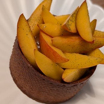 Lysee - Peach tart - Desserts Near Me - New York, New York