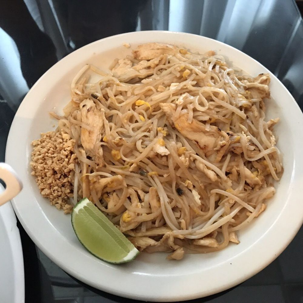 Siam Table - Yummy Pad Thai and Chicken - Thai Near Me - Ankeny, Iowa Siam Table - Yummy Pad Thai and Chicken - Thai Near Me - Ankeny, Iowa