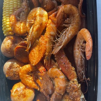 Crab Avenue - Cajun Seafood Plate - Seafood Near Me - Glendale, California Crab Avenue - Cajun Seafood Plate - Seafood Near Me - Glendale, California