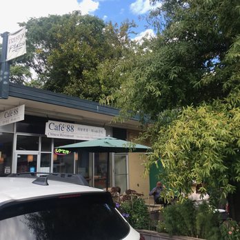 Cafe 88 - Outdoor seating and entrance - Chinese Near Me - Charlottesville, Virginia Cafe 88 - Outdoor seating and entrance - Chinese Near Me - Charlottesville, Virginia