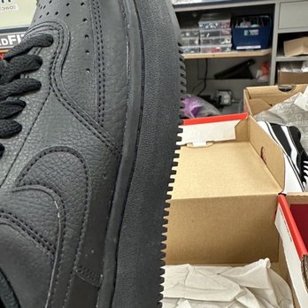 rack room shoes air forces