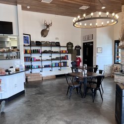 Maybelle's Market - Inside shop? Need more sizes