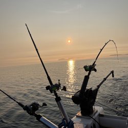 Watta Bite Charter Fishing - Watta a sunrise !