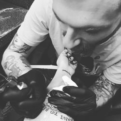 Designs by Dana - David Armacost doin' his thang!