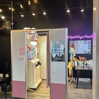 Seoul Street Cafe - Cute Photobooth! - Korean Near Me - Boise, Idaho