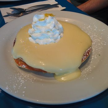 Moke's Bread & Breakfast - Lilikoi pancakes - Breakfast & Brunch Near Me - Kailua, Hawaii