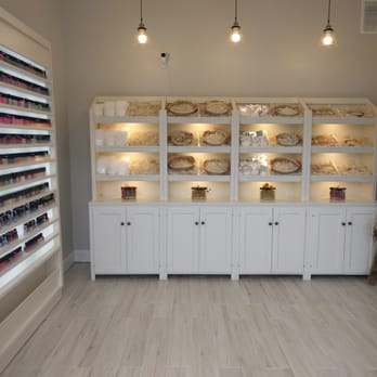 Rainlily - Nail Salons Near Me - Vienna, Virginia