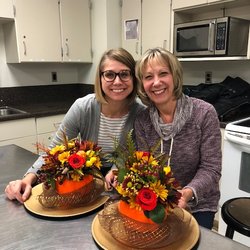 Bouquets in Bloom - A community education class featuring a Halloween design!