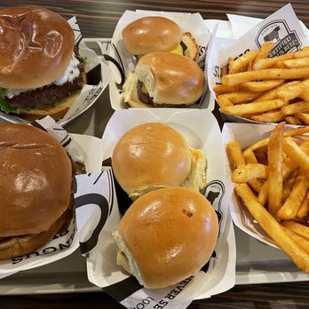 Mahaloha Burger- Waikiki - Burgers Near Me - Honolulu, Hawaii Mahaloha Burger- Waikiki - Burgers Near Me - Honolulu, Hawaii