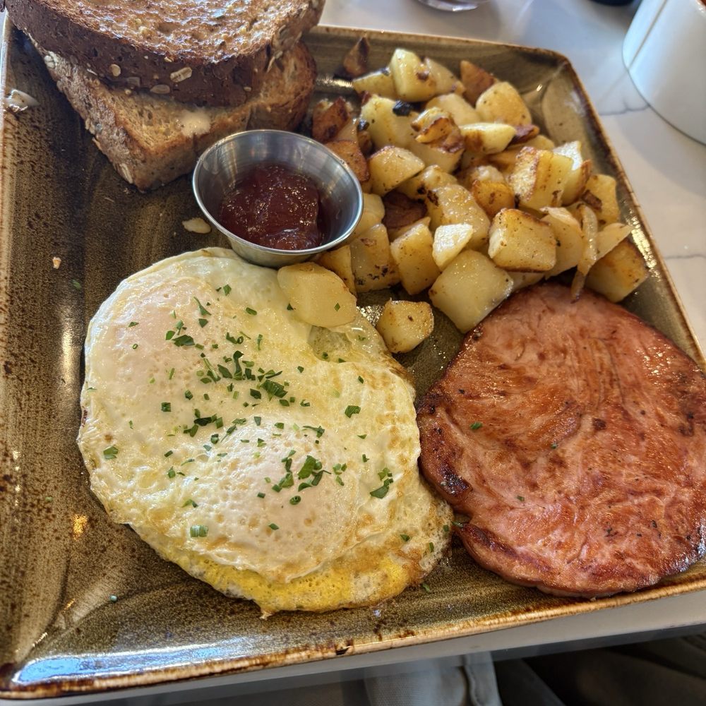 First Watch - Traditional breakfast - Breakfast & Brunch Near Me - Tucson, Arizona