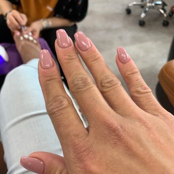 Leah's Nail Shop - Leah is amazing when it comes to nails! Been coming here for over a year and haven't been disappointed once. - Nail Salons Near Me - Carson, California Leah's Nail Shop - Leah is amazing when it comes to nails! Been coming here for over a year and haven't been disappointed once. - Nail Salons Near Me - Carson, California