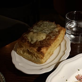 Sparrow Wine Bar - Focaccia - Wine Bars Near Me - Orlando, Florida Sparrow Wine Bar - Focaccia - Wine Bars Near Me - Orlando, Florida