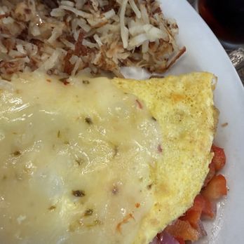 The Boathouse - Omelet and hash browns - Breakfast & Brunch Near Me - Akron, Ohio
