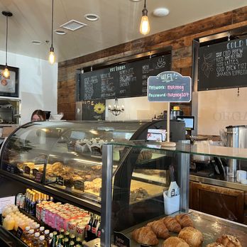 NUTMEG BAKERY & CAFE - Updated July 2025 - 1781 Photos & 1677 Reviews