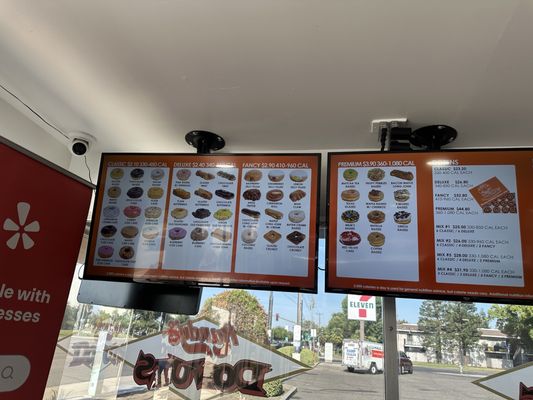 Randy's Donuts by null