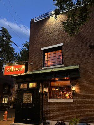 Saloon Restaurant by null
