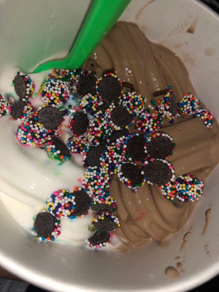 ZOYO NEIGHBORHOOD YOGURT Updated June 2024 52 Photos & 73 Reviews