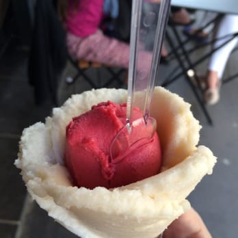 Amorino - Ice Cream & Frozen Yogurt Near Me - Paris, 75 Amorino - Ice Cream & Frozen Yogurt Near Me - Paris, 75