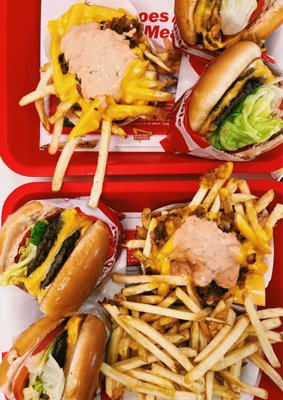 In-N-Out Burger by null