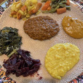Feru Ethiopian Cuisine - Veggie Platter - Ethiopian Near Me - Washington, DC, District of Columbia