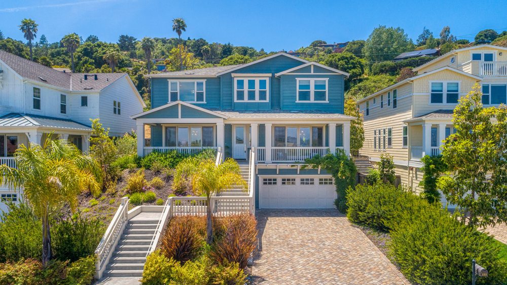 THE TEAM REAL ESTATE COLDWELL BANKER Updated June 2024 14