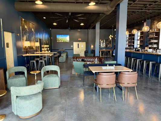 Bluegrass Distillers at Elkwood Farm by null