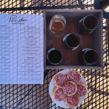 Pindar Vineyards - Wine tasting, and cheese/salami with crackers - Wineries Near Me - Peconic, New York