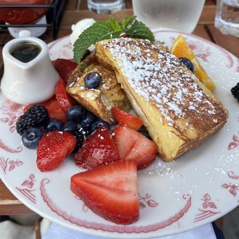 Plain Jane - French toast - Breakfast & Brunch Near Me - San Francisco, California Plain Jane - French toast - Breakfast & Brunch Near Me - San Francisco, California