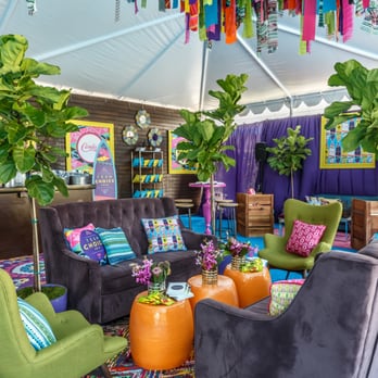 Creative Graphic Services - Teen Choice VIP Tent 2015 PC: 2me Studios for YourBash! - Graphic Design Near Me - Santa Clarita, California Creative Graphic Services - Teen Choice VIP Tent 2015 PC: 2me Studios for YourBash! - Graphic Design Near Me - Santa Clarita, California