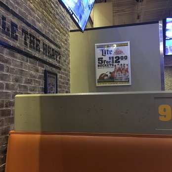 Buffalo Wild Wings - Chicken Wings Near Me - Jacksonville, Florida Buffalo Wild Wings - Chicken Wings Near Me - Jacksonville, Florida
