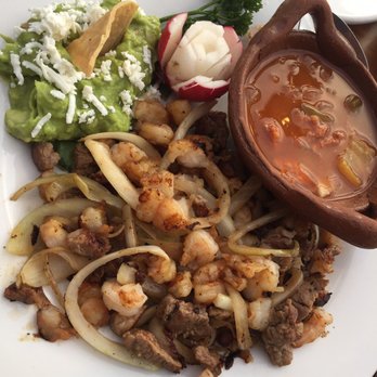 La Parrilla - Surf and turf tacos! - Mexican Near Me - Cancún, ROO
