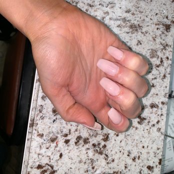 Lee’s Magic Nails - Nail Salons Near Me - Panorama City, California