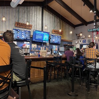 Flagship - American Near Me - Cotati, California