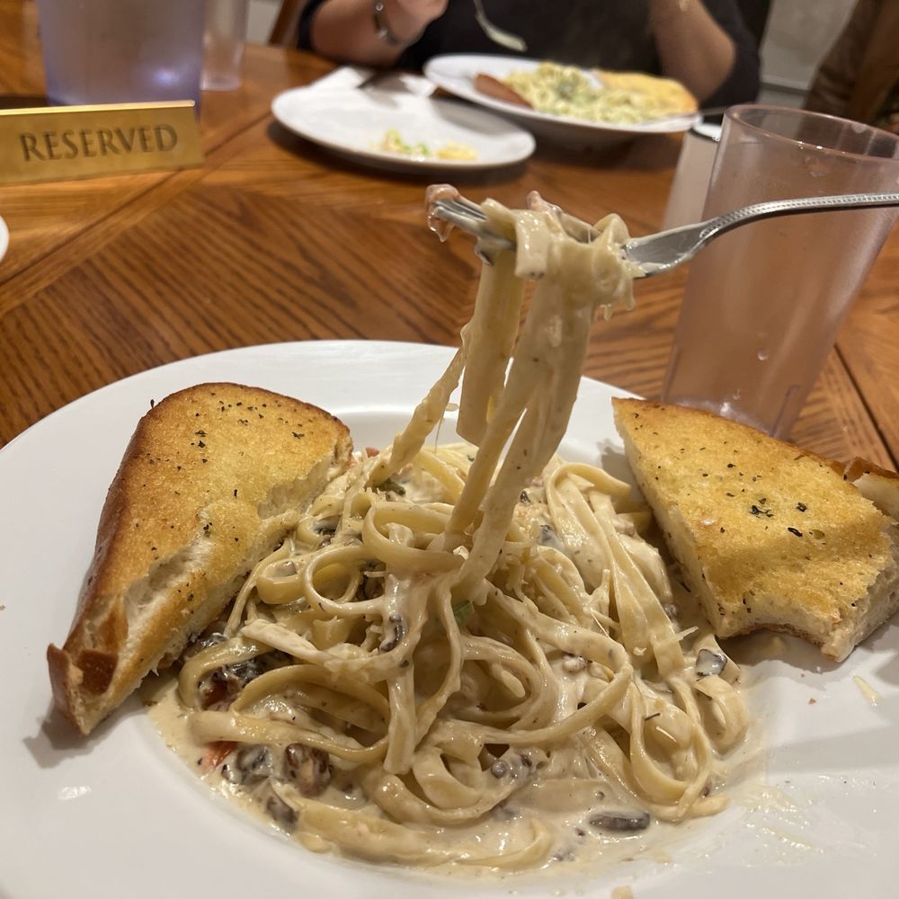 Fettuccine Carbonara Fettuccine Carbonara