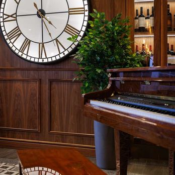 DoubleTree by Hilton Belfast Templepatrick - Lobby - Hotels Near Me - Templepatrick, ANT