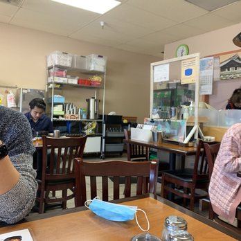 JangTu Restaurant - a man using a cell phone - Korean Near Me - Sunnyvale, California JangTu Restaurant - a man using a cell phone - Korean Near Me - Sunnyvale, California