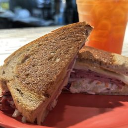 POM POM'S TEAHOUSE & SANDWICHERIA - CLOSED - Updated August