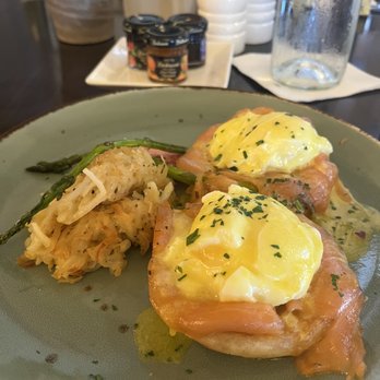 Coast - New American Near Me - Amelia Island, Florida
