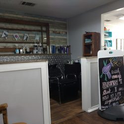 Center Street Salon