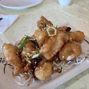 Ellie's Chinese Restaurant - Salt & Pepper Calamari. - Chinese Near Me - Las Vegas, Nevada Ellie's Chinese Restaurant - Salt & Pepper Calamari. - Chinese Near Me - Las Vegas, Nevada