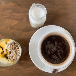 Lara & Luca - Coffee with house yogurt