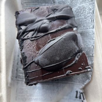The California BakeHouse - Chocolate Cake - Bakeries Near Me - Artesia, California The California BakeHouse - Chocolate Cake - Bakeries Near Me - Artesia, California