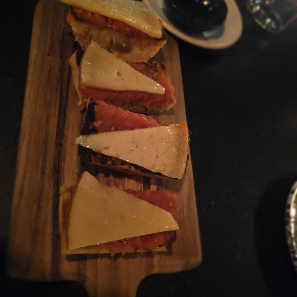 La Bodega - Pan con tomate - Spanish Near Me - Watertown, Massachusetts