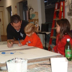 Riverfront Renaissance Center For the Arts - Former director of the Center, Mike Cagno, teaching a small class of children