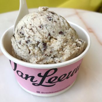 Van Leeuwen Ice Cream - Vegan Peanut Candy Crunch - Ice Cream & Frozen Yogurt Near Me - New York, New York Van Leeuwen Ice Cream - Vegan Peanut Candy Crunch - Ice Cream & Frozen Yogurt Near Me - New York, New York