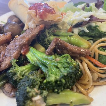 Hibachi Grill Super Buffet - Everything but the kitchen sink - Buffets Near Me - Sierra Vista, Arizona