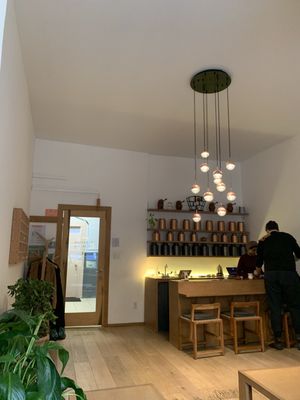 FLOATING MOUNTAIN Tea House |2nd FLOOR| by null