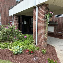 Hellenic Nursing and Rehabilitation Center - Welcoming entrance